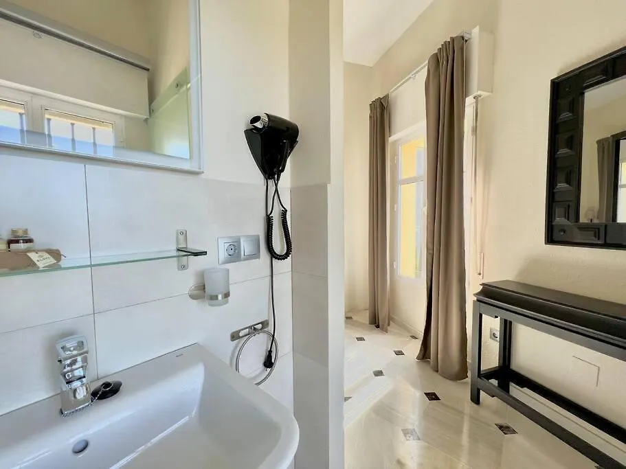 מאלגה Villa Mijas Playa 0*,  ספרד